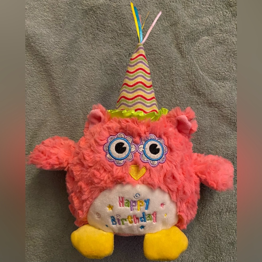 pretty in pink birthday owl!